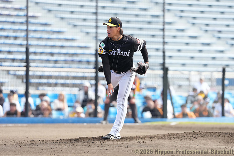 ソフトバンクの先発は岩崎峻典