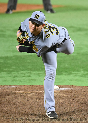 阪神は8回から2番手・及川雅貴が登板