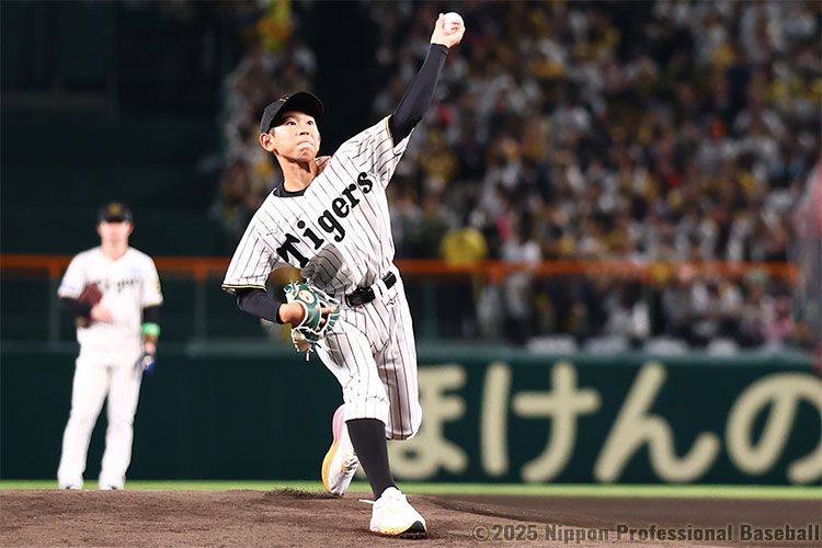 始球式は阪神タイガースジュニアチーム